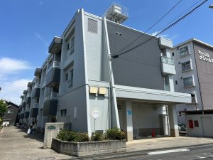 埼玉県三芳町｜集合住宅の外壁塗装・屋上防水工事の施工事例